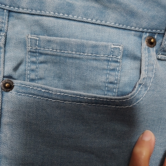 Forever 21 Skinny  Jeans - Picture 3 of 6